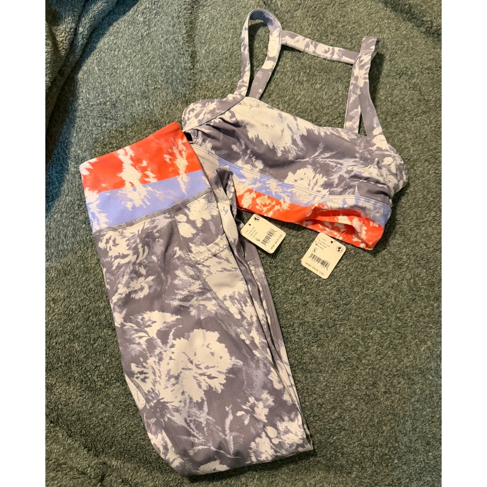 SOLD FP Movement SET Wave Rider Combo Sports Bra Leggings Set Free People Smal